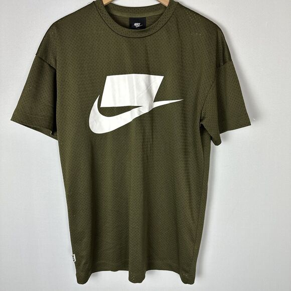 Nike NSW Mens Size Medium Army Green Logo Mesh Short Sleeve Shirt 928627-395 - Picture 1 of 12